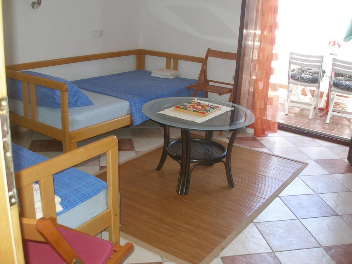 Apartment Pepo Pag Đảo Pag Ngoại thất bức ảnh