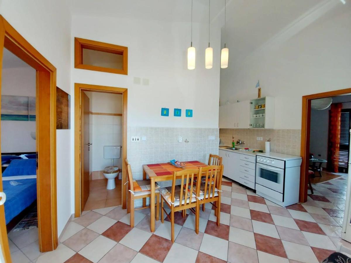 Apartment Pepo Pag Đảo Pag Ngoại thất bức ảnh