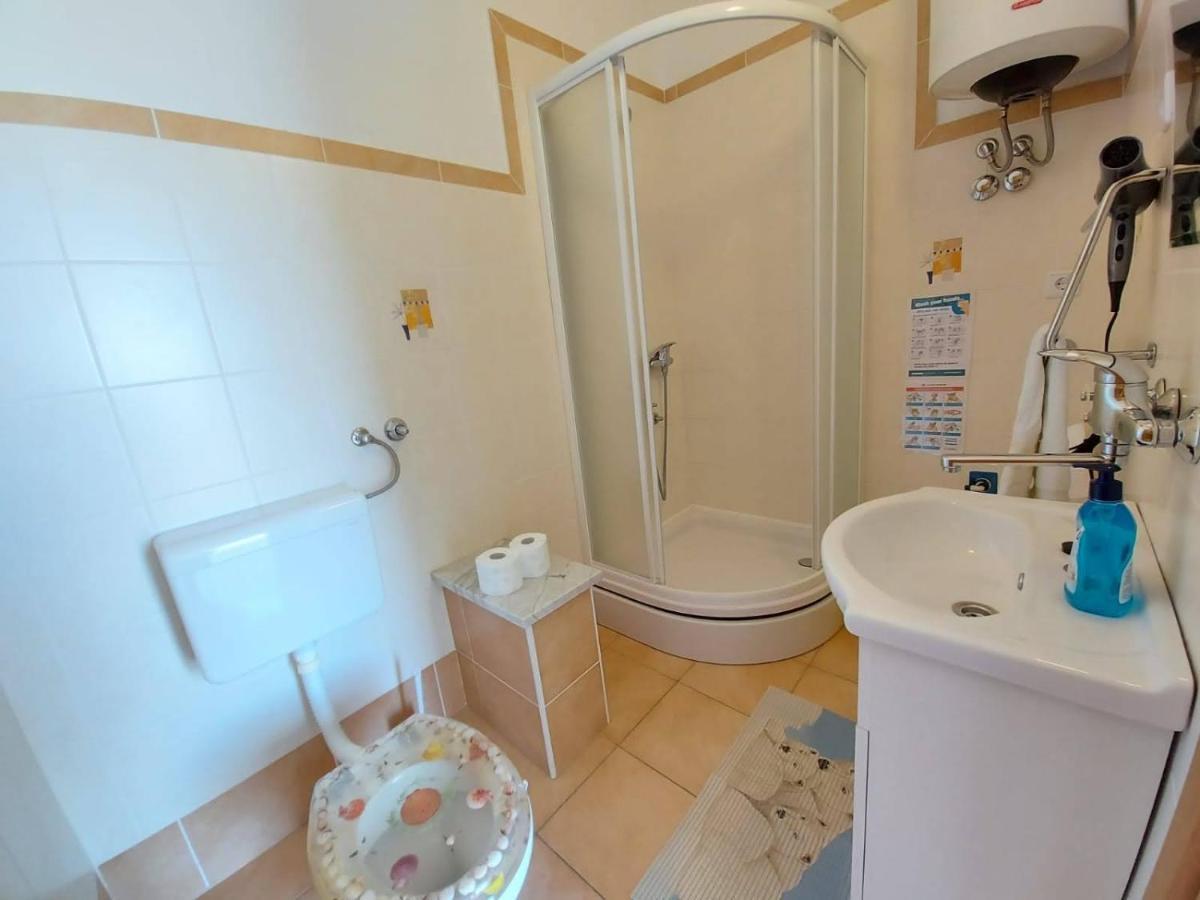 Apartment Pepo Pag Đảo Pag Ngoại thất bức ảnh